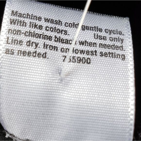 🔺️ANA Black Crinkled Semi Sheer Vneck Short Sleeve Top Small - Picture 8 of 9